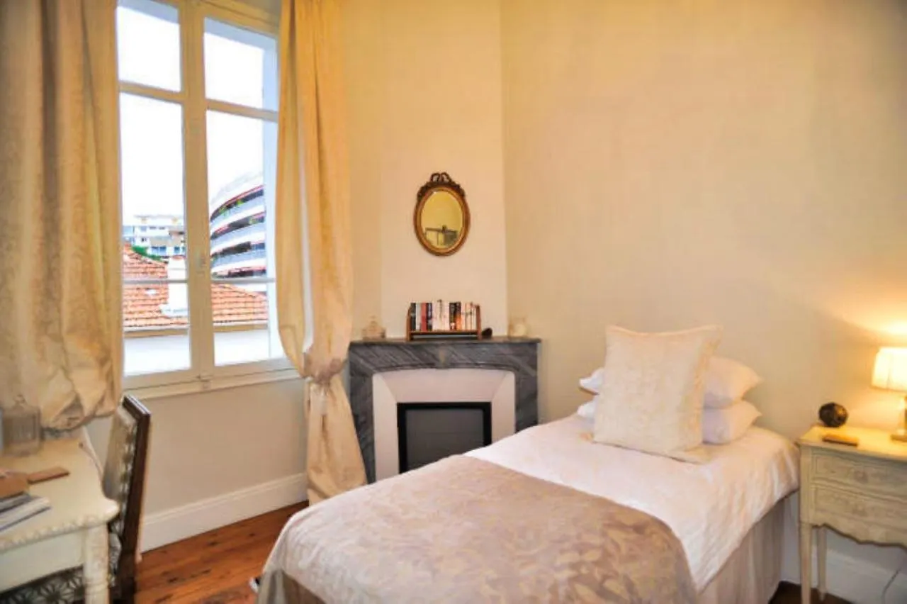 Ref Rose - Palmes D'Or Properties Cannes Frankreich